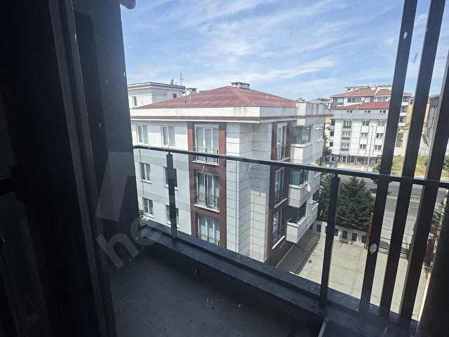 KERVANCI CADDEDE de ŞEHRİN KALBİNDE KİRALIK DAİRE - Görsel 9
