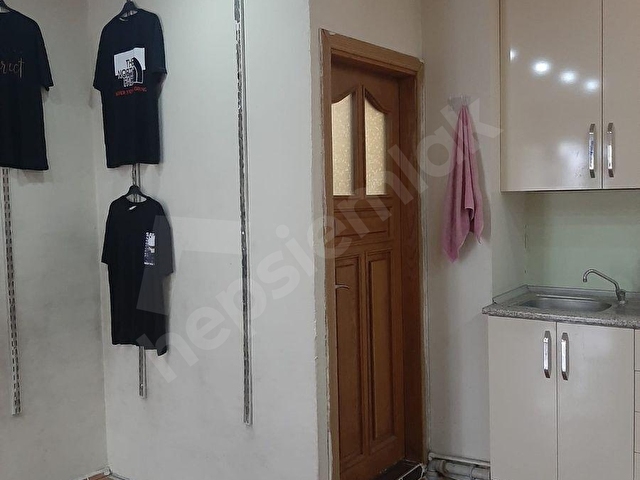 GÜNGÖREN MERKEZ MAHALLESİNDE KİRALIK KÖŞEBAŞI DÜKKAN! - Görsel 22