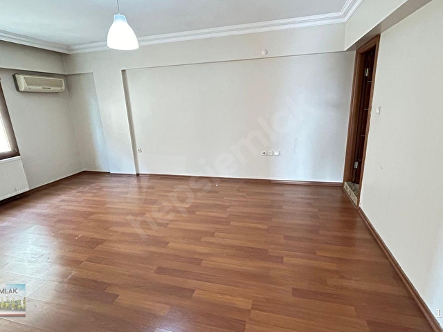 KELEBEK MOBİLYA ÜZERİNDE K.GARAJLI GENİŞ 3+1 KİRALIK LÜKS DAİRE - Görsel 18