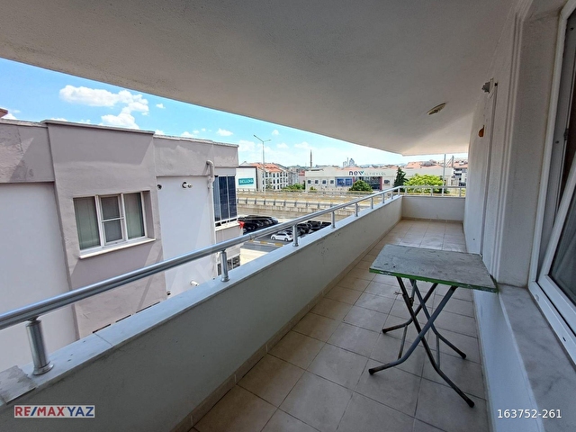 REMAX YAZDAN PLEVNE MAH AYRI MUTFAKLI .EŞYALI 1+1 SATILIK - Görsel 19