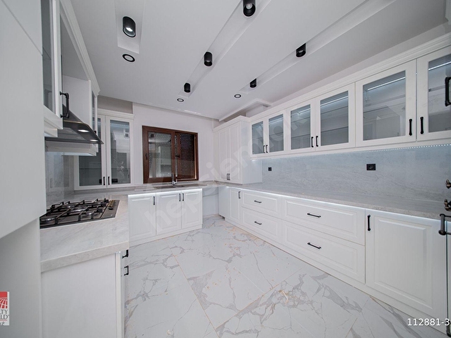 KONYAALTI GÜRSUDA SİTE İÇİ DENİZE YAKIN ARA KAT 4+1 DAİRE - Görsel 12