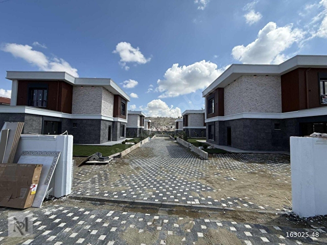 MEPA GROUP LOTTA LİA PROJESİ İLE 420 M2 ARSA 4+1 VİLLA - Görsel 5