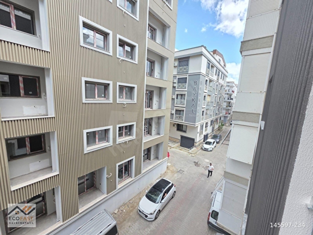 İZBAN YAKINI MERKEZİ KONUMDA SATILIK 2+1 DAİRE - Görsel 12