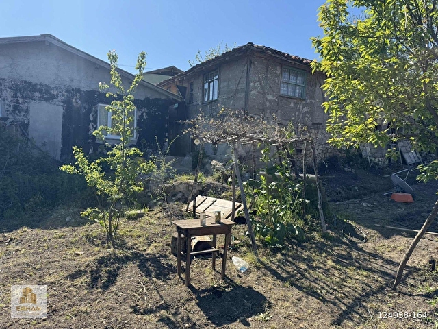 KIRKLARELİ VİZE KIŞLACIK KÖYÜNDE SATILIK MÜSTAKİL EV VE ARSASI - Görsel 19