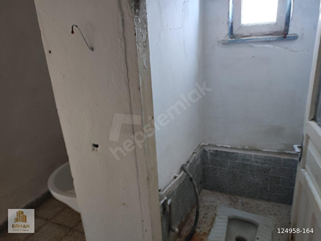 KIRKLARELİ VİZE KIŞLACIK KÖYÜNDE SATILIK MÜSTAKİL EV VE ARSASI - Görsel 2