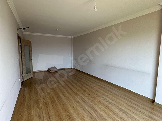 Esenyurt Barbaros Hayrettin Paşada Kiralık Geniş 2+1 Daire - Görsel 14