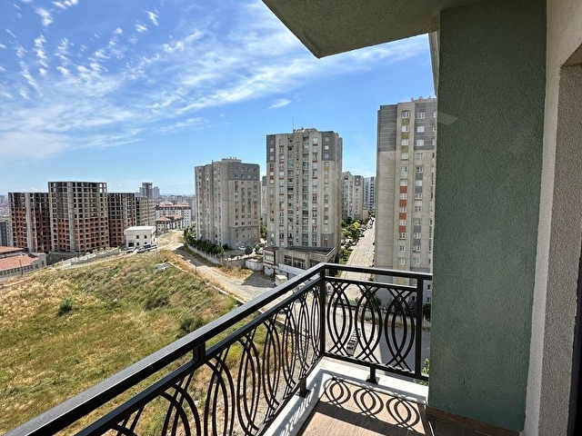 Esenyurt Barbaros Hayrettin Paşada Kiralık Geniş 2+1 Daire - Görsel 16