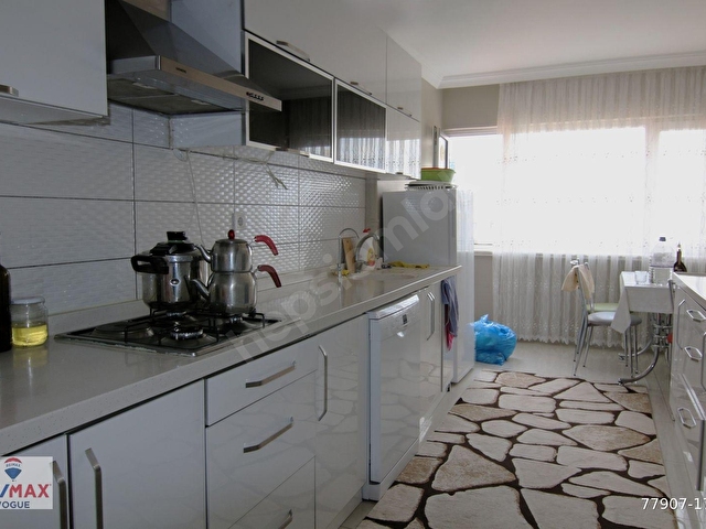 ÇİĞDEM MAHALLESİ GÖKKUŞAĞI SİTESİ NDE KİRALIK BOŞ 4+1 DAİRE - Görsel 8