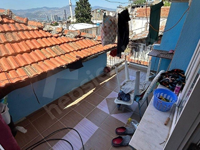 📍 İzmir / Gürçeşme Semtinde  – Rıdvan Nafiz Okulu Yakınında   🏠 Satılık 2 Katlı  Müstakil Ev - Görsel 23