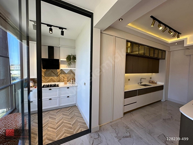 YENİŞEHİR 50. YIL MAH. LA PERLA SİT.DE 5+1 ULTRA LÜX DAİRE - Görsel 10