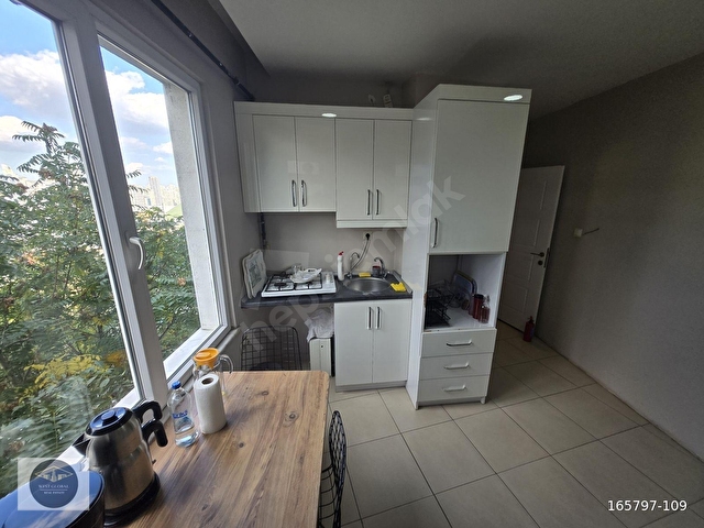 BEYLİKDÜZÜ E5 METROBÜS YANI 4+1 OFİS FIRSATI KISA KATLI PLAZADA - Görsel 12