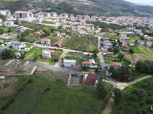 GÜLDEREN TOKİ YAKINI | ORMAN CEPHELİ | TAŞ DUVARLI | 435 m² ARSA - Görsel 23