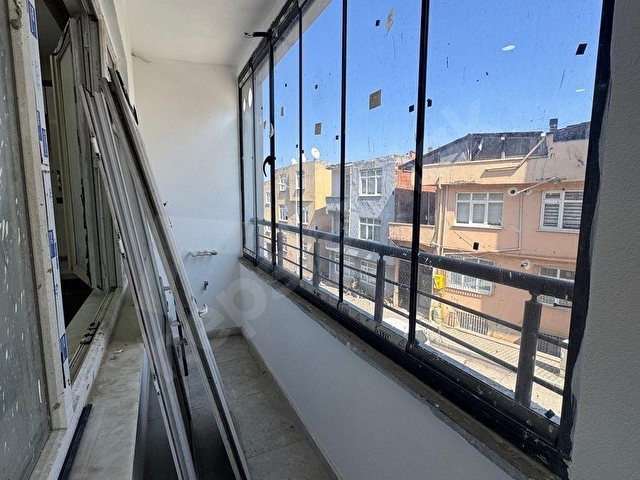 SAMSUN İLKADIMDA İLYASKÖY KAVŞAĞINA YAKIN KOMPLE YENİLENMİŞ LÜKS 2+1 SATILIK DAİRE - Görsel 13