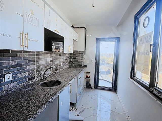 SULTANBEYLİ AKŞEMSETTİN MAHALLESİNDE TERASLI 3+1 DAİRE! - Görsel 21
