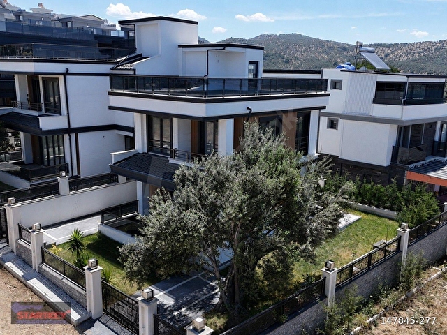 PELİTKÖY İÇMELER’DE PANORAMİK DENİZ MANZARALI VİLLALAR - Görsel 6