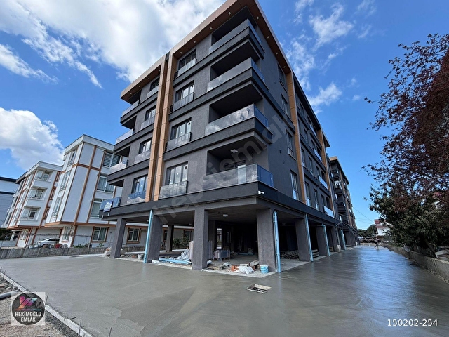 ORDU HEKİMOĞLU EMLAKDAN SATILIK HAVUZLU SİTE İÇİ 2+1 DAİRE - Görsel 4