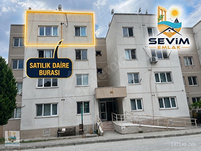 Eski TOKİde Manzaralı | Kapalı Mutfaklı | Kiracılı 2+1 Satılık