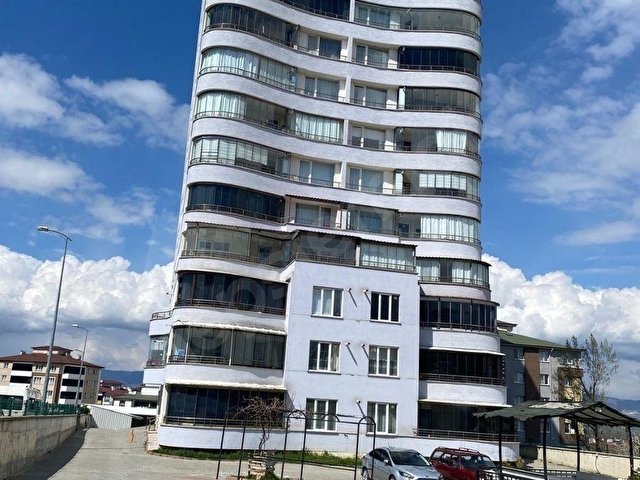 AKGÜN E MLAK DAN ** 2+1 TERASKULEDE
