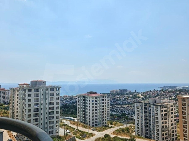CHN DEN DENİZ MANZARALI BILDIRCIN SİTESİN DE SATILIK 2+1 DAİRE - Görsel 21