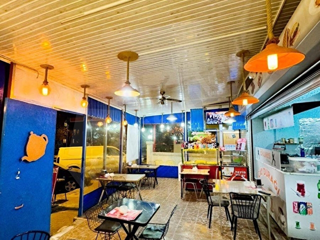BUCA İŞÇİEVLERİNDE HAZIR KURULU DEVREN KİRALIK KAFE - Görsel 3