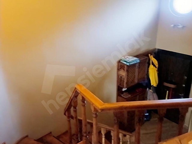 ASİLDEN MAŞUKİYENİN EN MERKEZİ SİTESİNDE SATILIK VİLLA - Görsel 2