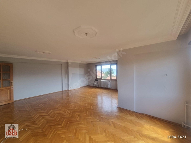 Sarıyer Tarabya Butik Apt Nezih Sokak Otopark Manzaralı Aydınlık - Görsel 4