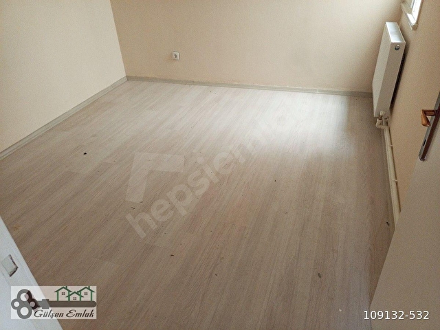 KARŞIYAKA MERKEZDE ASANSÖRLÜ DOĞAL GAZLI BAKIMLI DAİRE - Görsel 23
