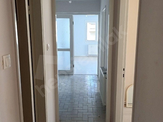 KARŞIYAKA MERKEZDE ASANSÖRLÜ DOĞAL GAZLI BAKIMLI DAİRE - Görsel 25