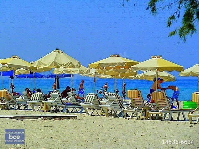 BODRUM KUMSAL PLAJLI SİTEDE 350m2 İÇİNDE MANZARALI MASRAFSIZ EŞYALI YAZ KIŞ YAŞAMA UYGUN VİLLA - Görsel 2