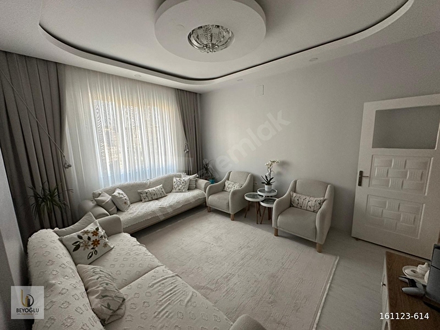 BEYKENTDE AÇIK CEPHELİ ARA KAT MASRAFSIZ 2+1 SATILIK DAİRE - Görsel 2