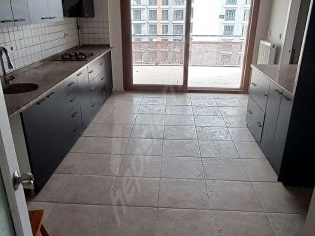 ATAKULE ÇANKAYA KONAKLARI 4+1+Ç.O+KİLER+ÇİFT BANYO 200M2 9.KAT ÇİFT ASANSÖR AÇIK ve KAPALI GARAJ - Görsel 5