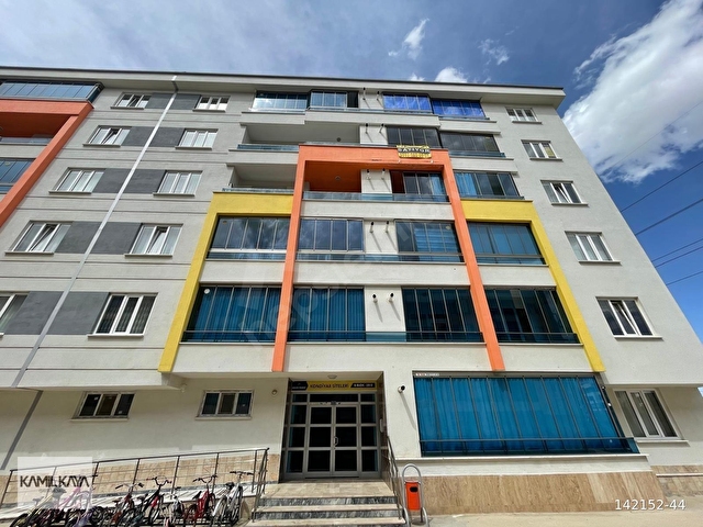 GAZZE CADDESİ KONDİYAR SİTESİNDE BAKIMLI SATILIK 3+1 DAİRE - Görsel 6