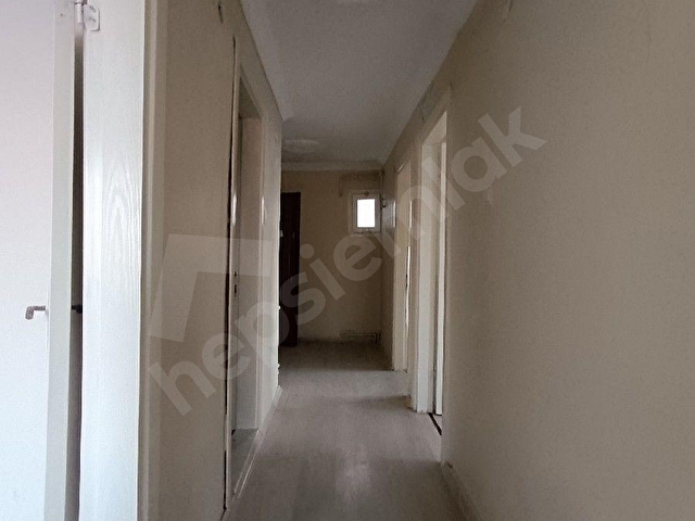 Reyhan Emlaktan Cumhuriyet Mahallesinde 2+1 Kiralık Daire - Görsel 6