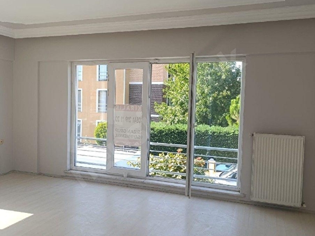 YAHYAKAPTAN 🍀 GÖKKUŞAĞI SİTESİNDE 3+1 135M2 KİRALIK DAİRE - Görsel 2