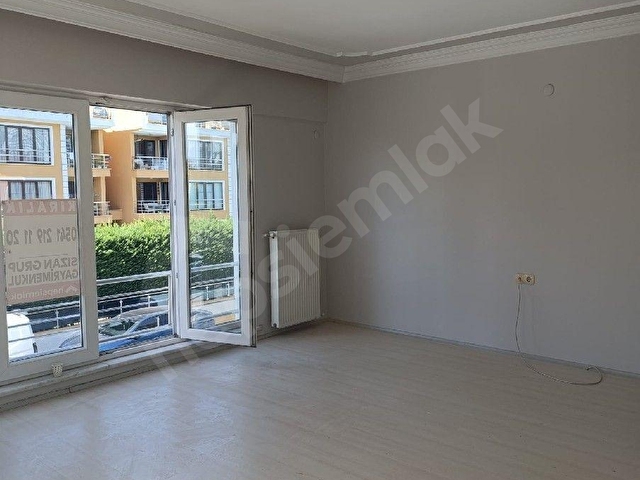 YAHYAKAPTAN 🍀 GÖKKUŞAĞI SİTESİNDE 3+1 135M2 KİRALIK DAİRE - Görsel 3