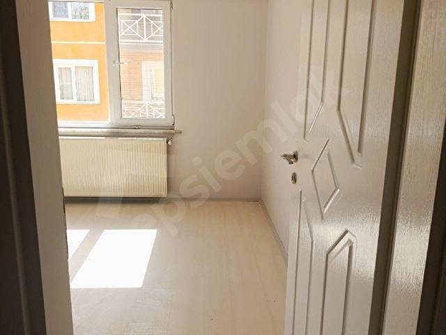 YAHYAKAPTAN 🍀 GÖKKUŞAĞI SİTESİNDE 3+1 135M2 KİRALIK DAİRE - Görsel 8