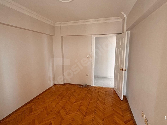 Barış Mahallesinde Metroya Yakın 3+1 Kiralık Daire - Görsel 14