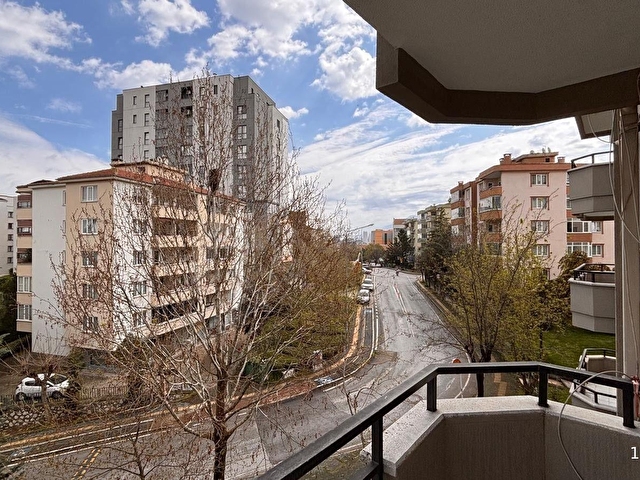 Barış Mahallesinde Metroya Yakın 3+1 Kiralık Daire