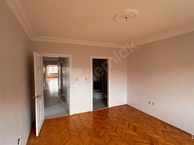 Barış Mahallesinde Metroya Yakın 3+1 Kiralık Daire - Görsel 18