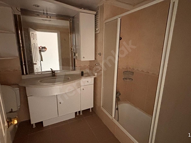 Barış Mahallesinde Metroya Yakın 3+1 Kiralık Daire - Görsel 17