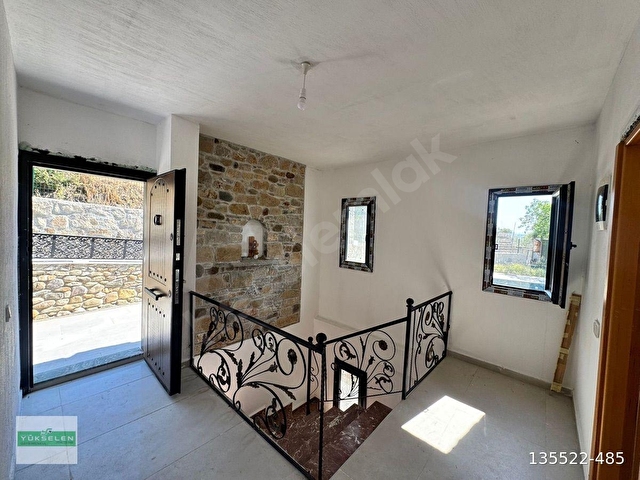 YALIKAVAK GERİŞTE DOĞA İÇERİSİNDE MÜSTAKİL TAŞ VİLLA - Görsel 19