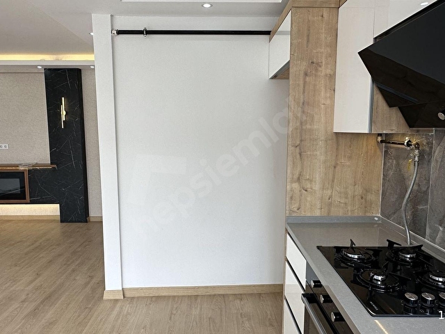 BASIN SİTESİ KORT YAKINI KÖŞE CEPHE 3+1 MASRAFSIZ ARAKAT DAİRE - Görsel 6