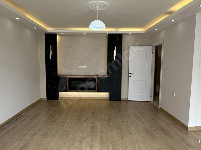 BASIN SİTESİ KORT YAKINI KÖŞE CEPHE 3+1 MASRAFSIZ ARAKAT DAİRE - Görsel 3