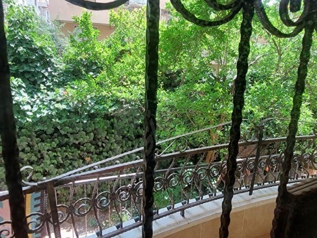 ATAMANDAN TANER SK. AİLE APARTMANINDA 3+1 BOYALI BAKIMLI KİRALIK DAİRE - Görsel 20