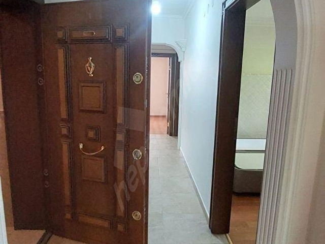 ATAMANDAN TANER SK. AİLE APARTMANINDA 3+1 BOYALI BAKIMLI KİRALIK DAİRE - Görsel 19