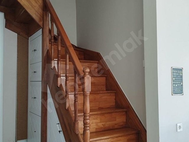 RAMİ YENİMAHALLEDE OTOPARKLI DUBLEKS 4+2 5 YAŞINDA - Görsel 9