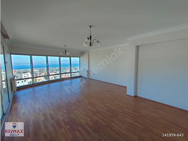 İzmir Narlıdere Narlı Mah. Deniz Manzaralı 150 m2 3+1 Daire - Görsel 11