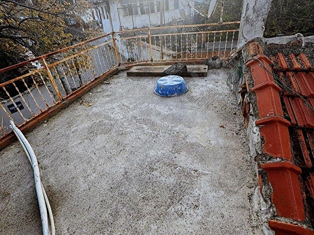 Yukarı Kızılcada Avlulu 4 Odalı Avlulu Kargir Ev! - Görsel 19