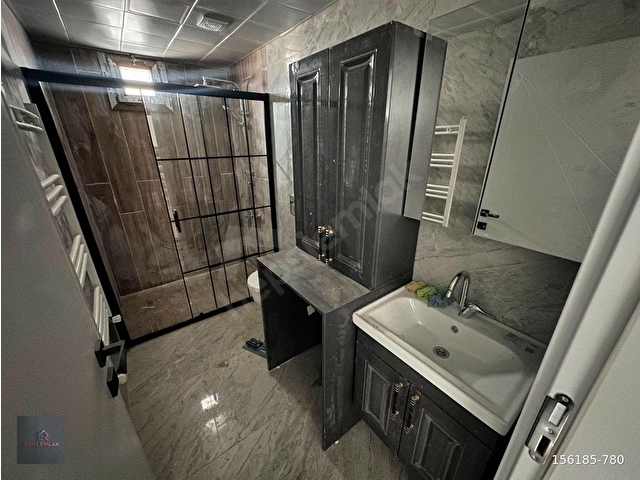 ZEKİ EMLAKTAN MANİSA MURADİYE MAHALLESİNDE SATILIK 1+1 DAİRE - Görsel 11