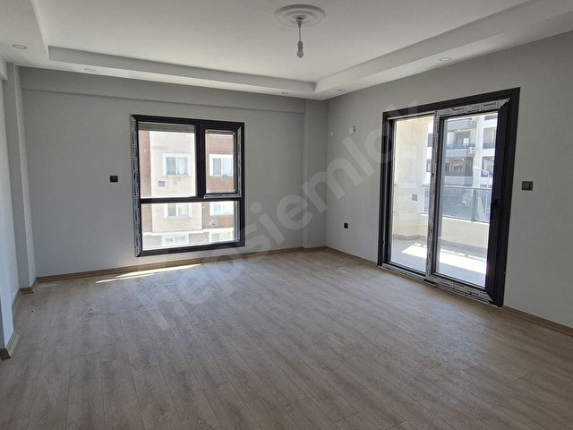 KW ZENADAN BURHANİYE ÖREN YOLUNDA KİRALIK 3+1 SIFIR DAİRE - Görsel 12